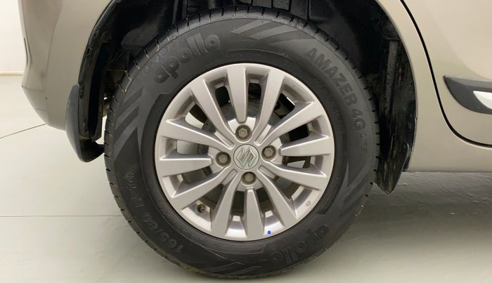 2018 Maruti Swift VXI, Petrol, Manual, 70,465 km, Right Rear Wheel