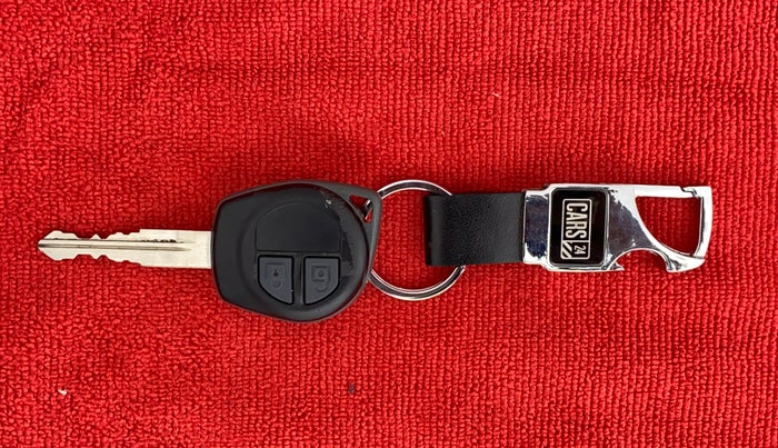 2018 Maruti Wagon R 1.0 VXI, Petrol, Manual, 23,544 km, Key Close Up