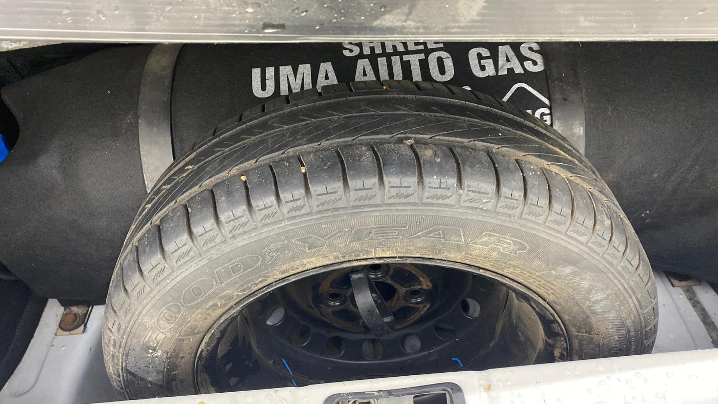 2019 Toyota Etios Liva V, CNG, Manual, 88,857 km, Spare Tyre