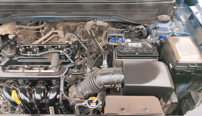 2021 Hyundai VENUE S+ 1.2, Petrol, Manual, 55,249 km, Engine View - Left