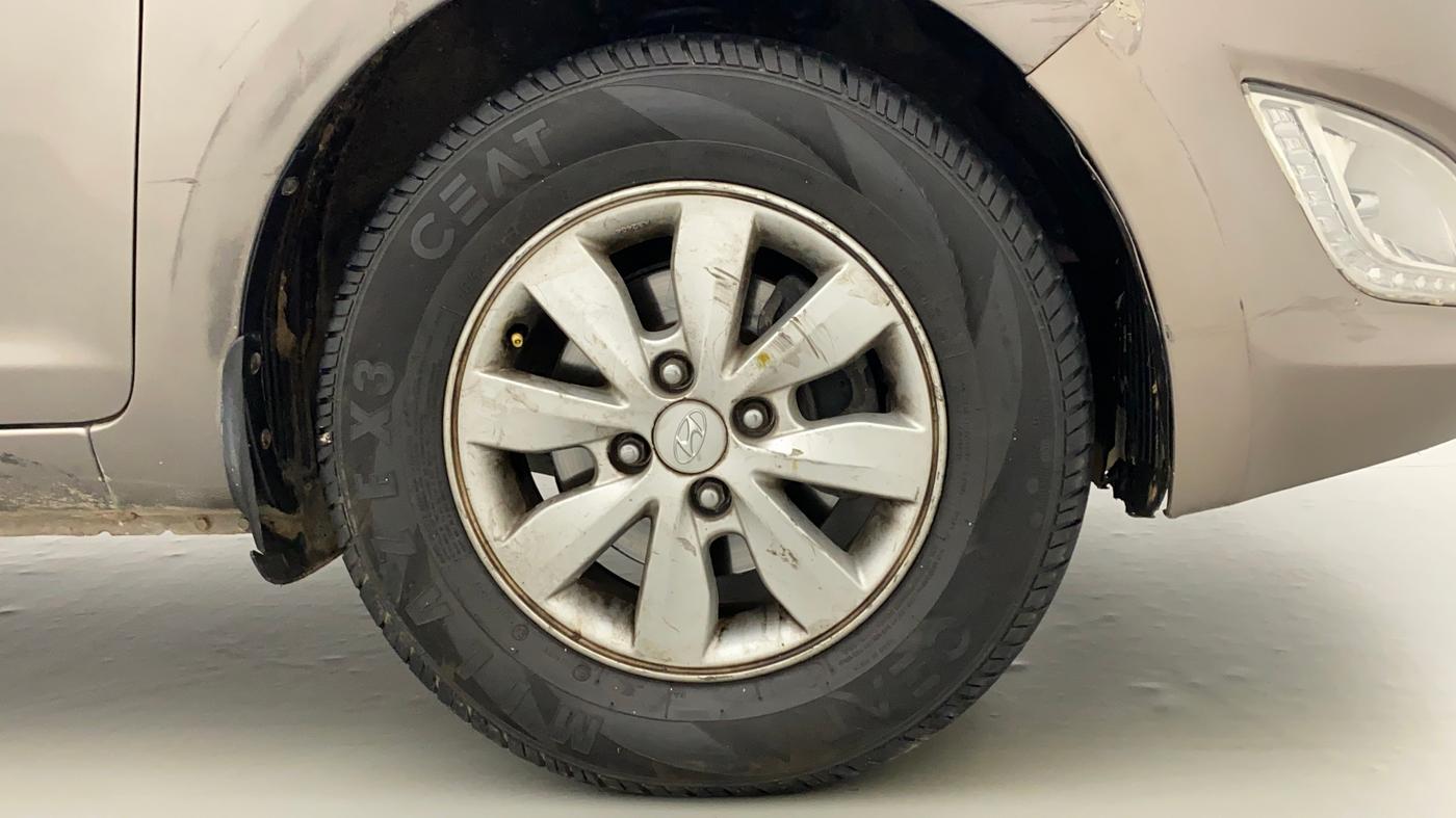 2012 Hyundai i20 SPORTZ 1.2, Petrol, Manual, 55,125 km, Right Front Wheel