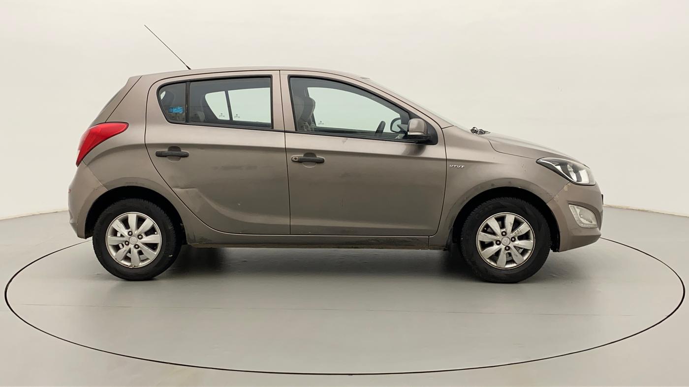 2012 Hyundai i20 SPORTZ 1.2, Petrol, Manual, 55,125 km, Right Side View