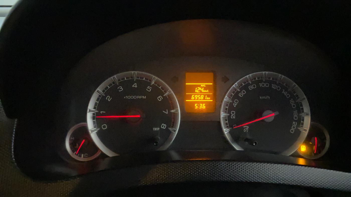 2015 Maruti Swift Dzire VXI, CNG, Manual, 69,596 km, Odometer Image
