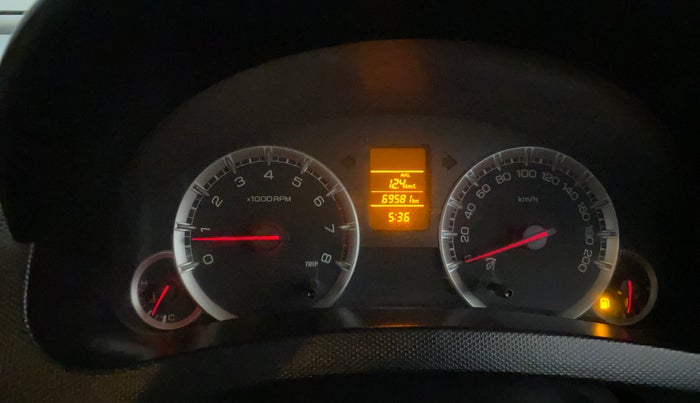 2015 Maruti Swift Dzire VXI, CNG, Manual, 69,570 km, Odometer Image