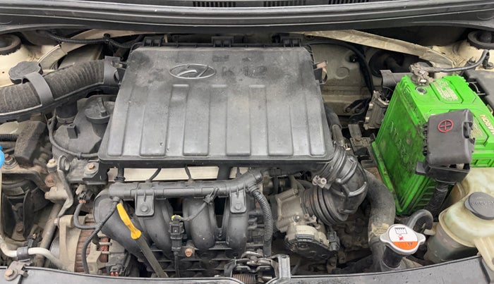 2015 Hyundai Grand i10 SPORTZ 1.2 KAPPA VTVT, Petrol, Manual, 1,06,168 km, Engine View