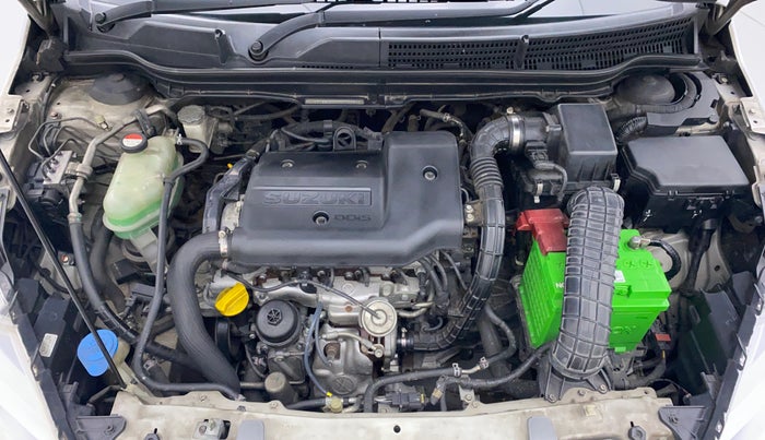 2015 Maruti S Cross ZETA 1.3, Diesel, Manual, 1,20,526 km, Engine Bonet View