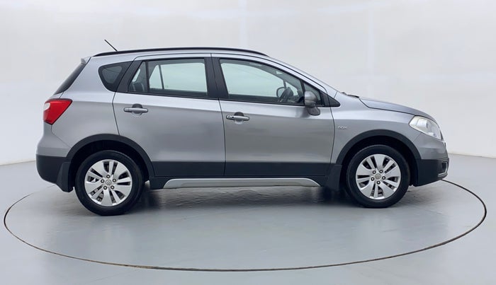 2015 Maruti S Cross ZETA 1.3, Diesel, Manual, 1,20,526 km, Right Side View