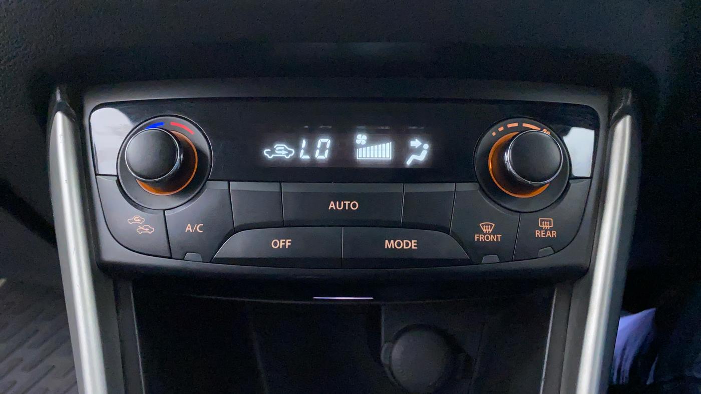 2015 Maruti S Cross ZETA 1.3, Diesel, Manual, 1,20,526 km, Automatic Climate Control