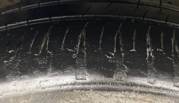 2015 Honda City 1.5L I-VTEC SV CVT, Petrol, Automatic, 69,261 km, Right Rear Tyre Tread