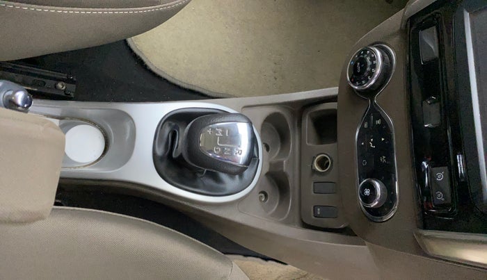 2016 Renault Duster 110 PS RXZ 4X2 AMT DIESEL, Diesel, Automatic, 69,276 km, Gear Lever