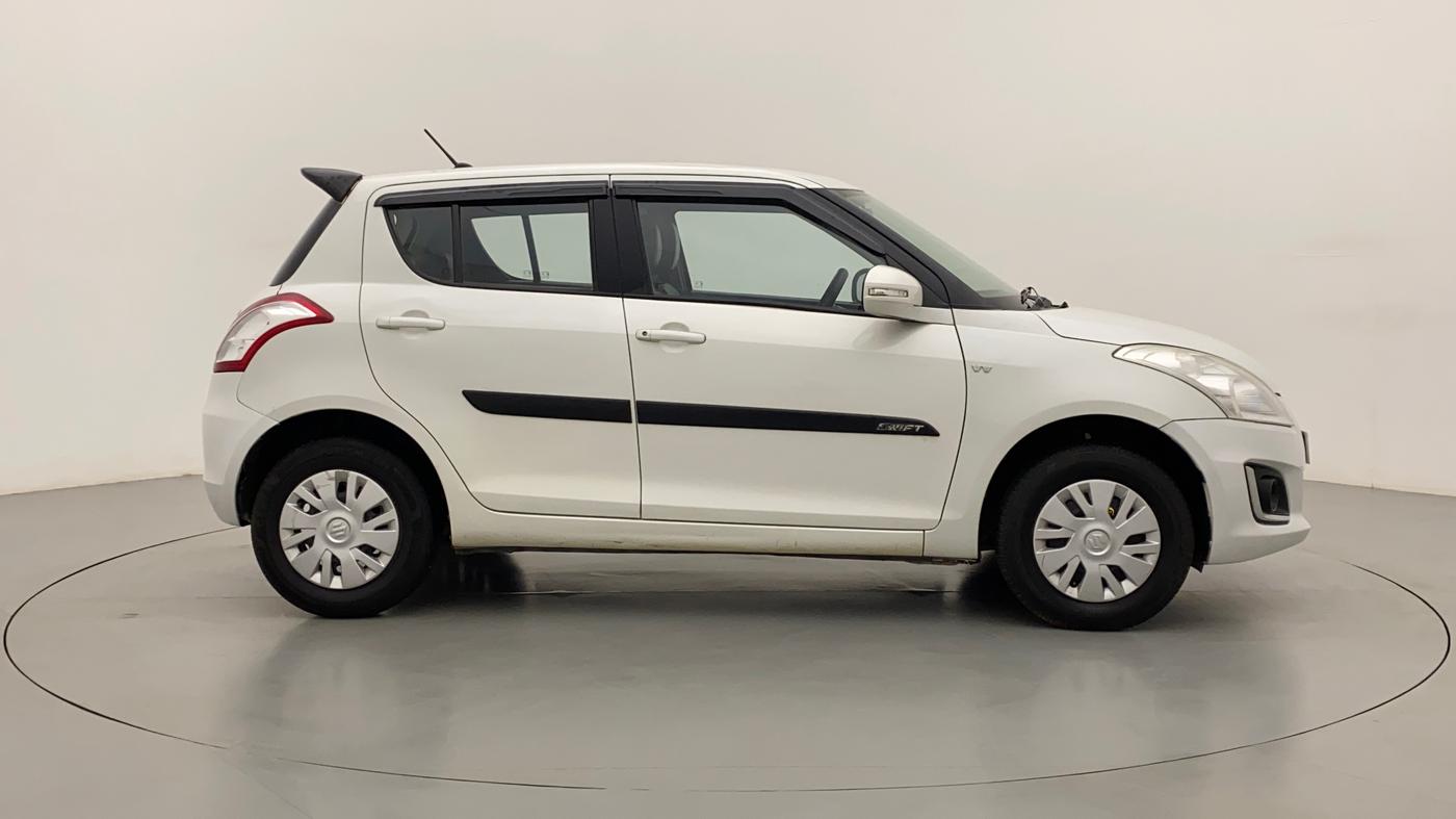 2015 Maruti Swift VXI, Petrol, Manual, 62,223 km, Right Side View