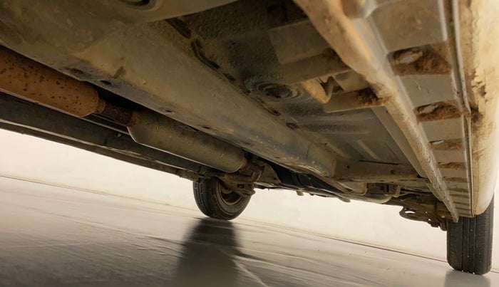 2015 Maruti Swift VXI, Petrol, Manual, 62,223 km, Right Side Underbody
