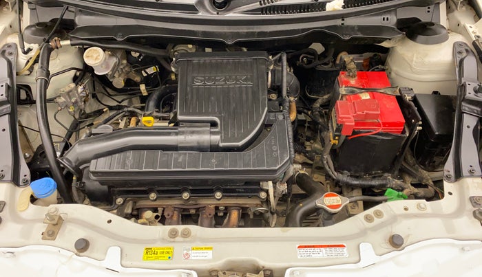 2015 Maruti Swift VXI, Petrol, Manual, 62,223 km, Open Bonet