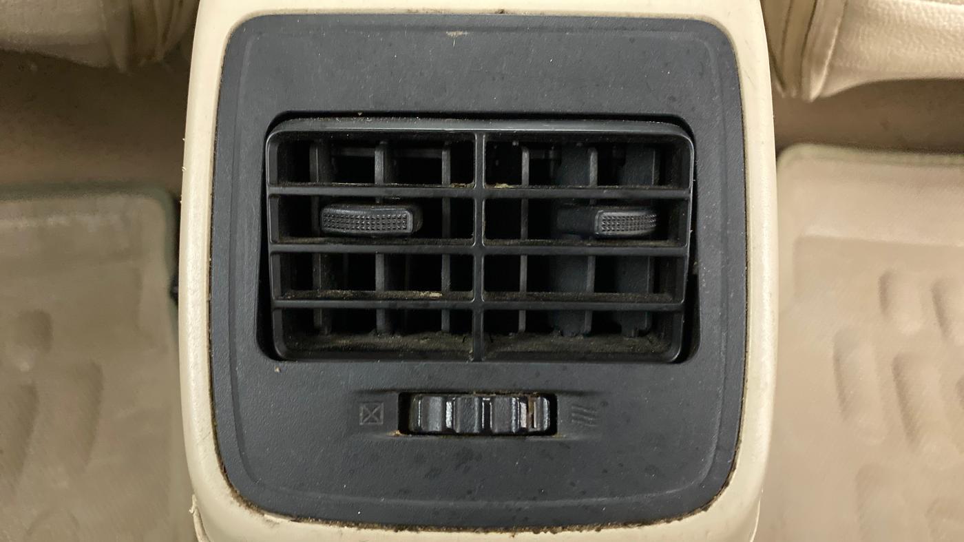 2018 Maruti Dzire VXI AMT, Petrol, Automatic, 50,908 km, Rear AC Vents