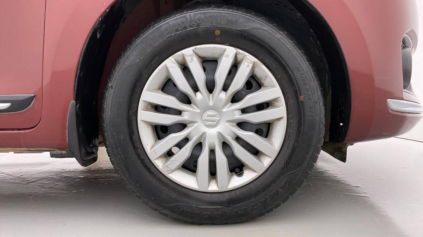 2018 Maruti Dzire VXI AMT, Petrol, Automatic, 50,908 km, Right Front Wheel