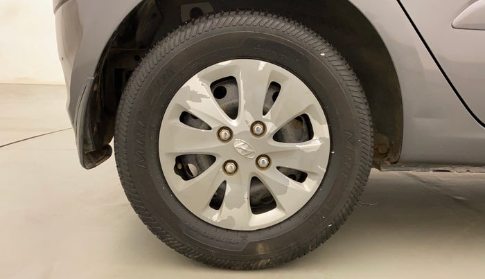 2012 Hyundai i10 SPORTZ 1.2, Petrol, Manual, 74,961 km, Right Rear Wheel