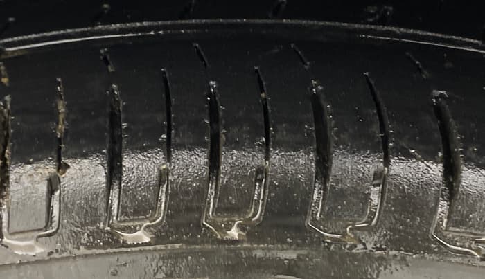 2020 Maruti Ertiga VXI AT SHVS, Petrol, Automatic, 76,014 km, Left Front Tyre Tread