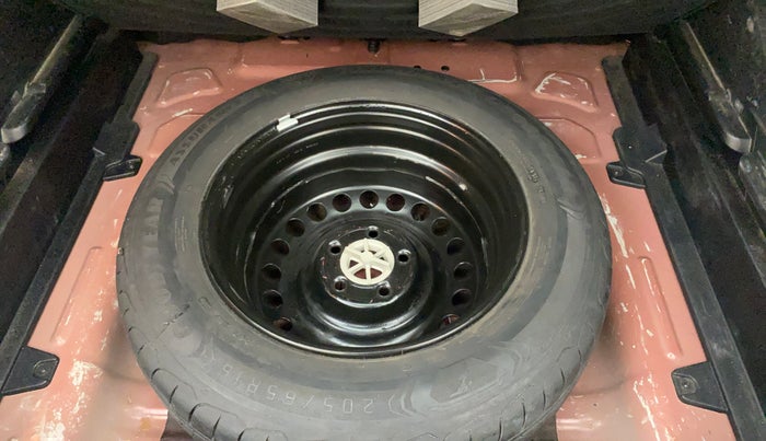 2020 KIA SELTOS HTK PLUS 1.5, Petrol, Manual, 92,058 km, Spare Tyre