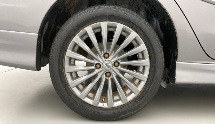 2017 Maruti Ciaz 1.4 S, Petrol, Manual, 55,098 km, Right Rear Wheel