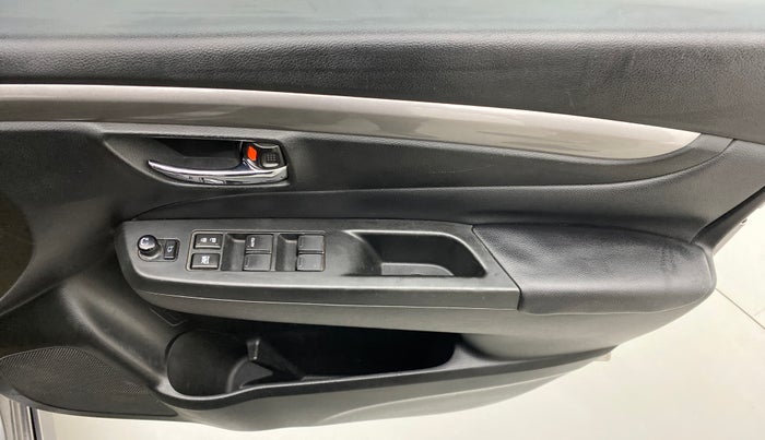 2017 Maruti Ciaz 1.4 S, Petrol, Manual, 55,098 km, Driver Side Door Panels Control