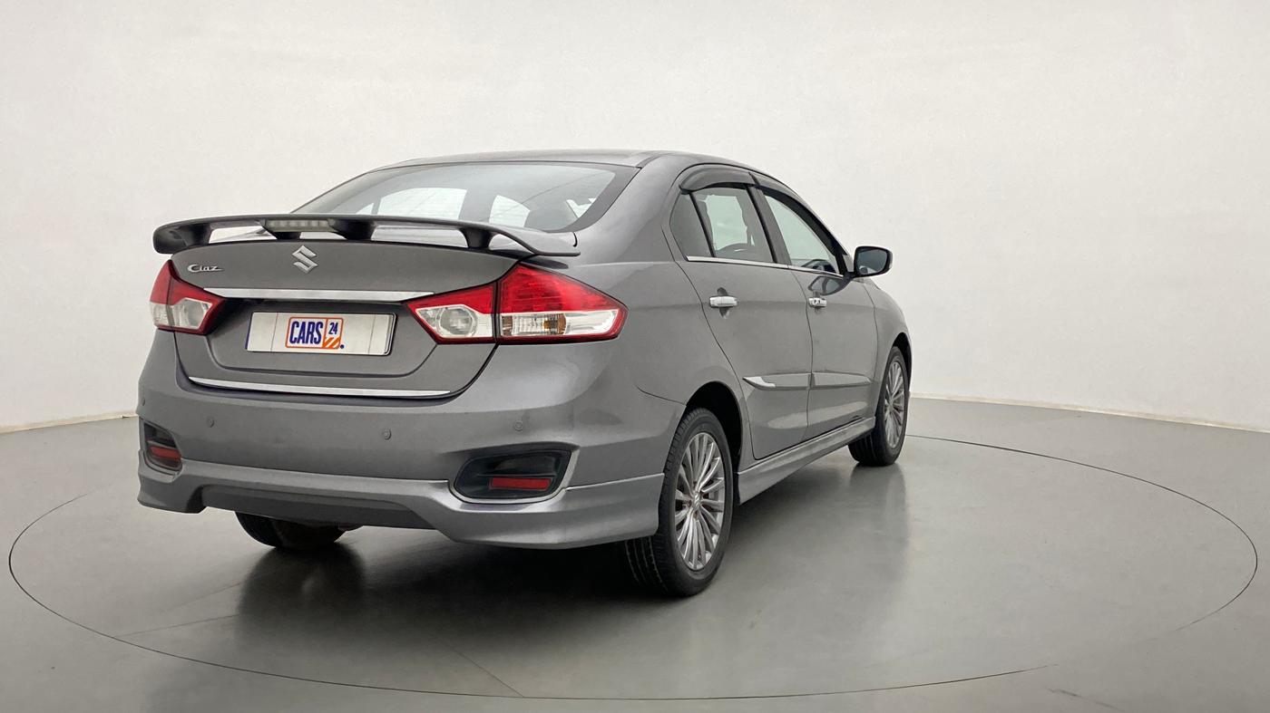 2017 Maruti Ciaz 1.4 S, Petrol, Manual, 55,098 km, Right Back Diagonal
