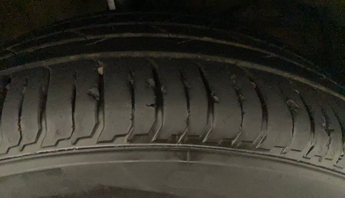 2017 Maruti Baleno RS 1.0 PETROL, Petrol, Manual, 87,788 km, Right Front Tyre Tread