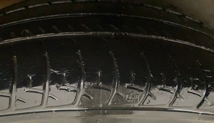 2017 Maruti Celerio VXI, Petrol, Manual, 66,826 km, Right Rear Tyre Tread