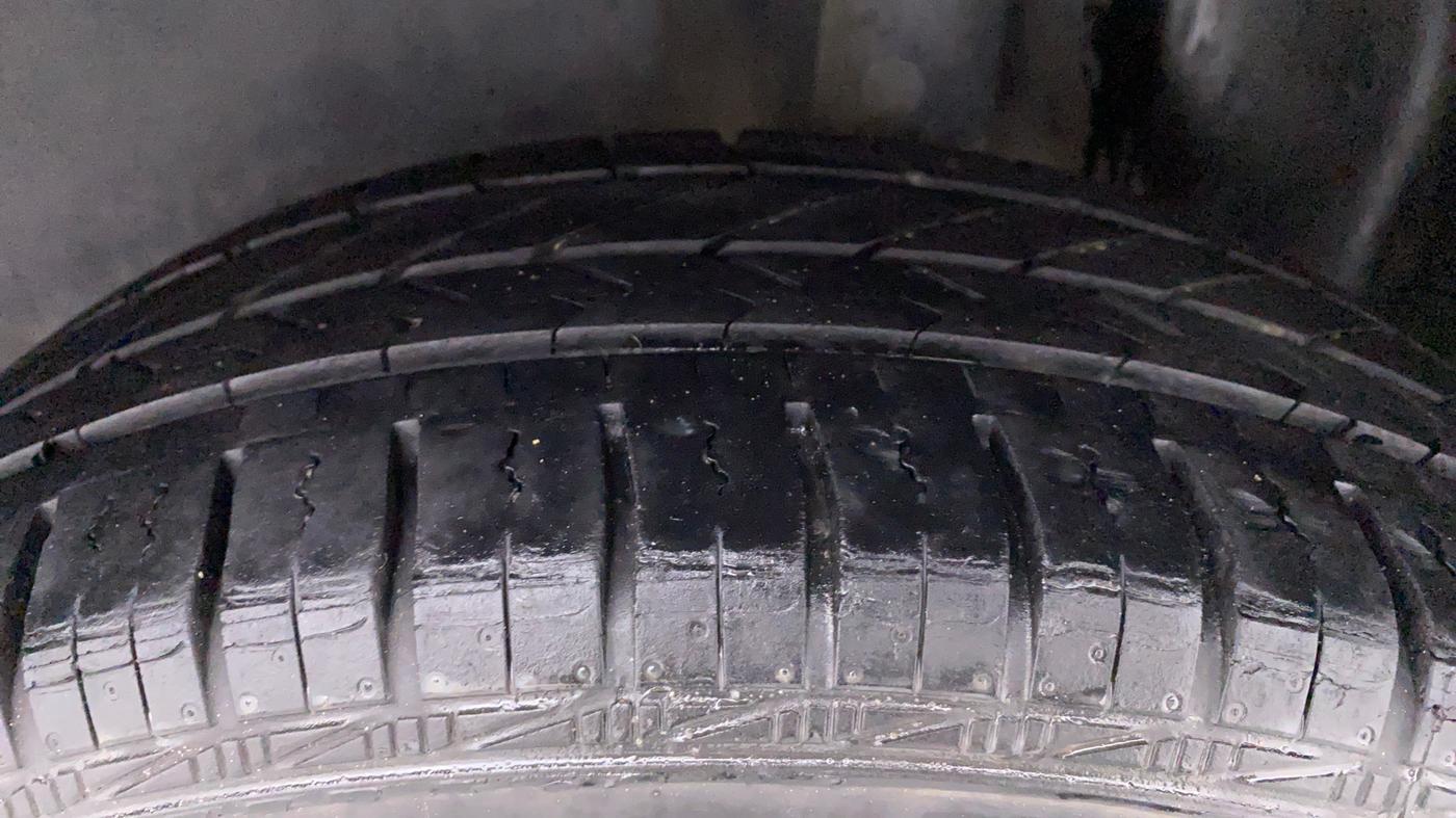 2020 Volkswagen Polo Trendline 1.0 L Petrol, Petrol, Manual, 21,975 km, Left Rear Tyre Tread