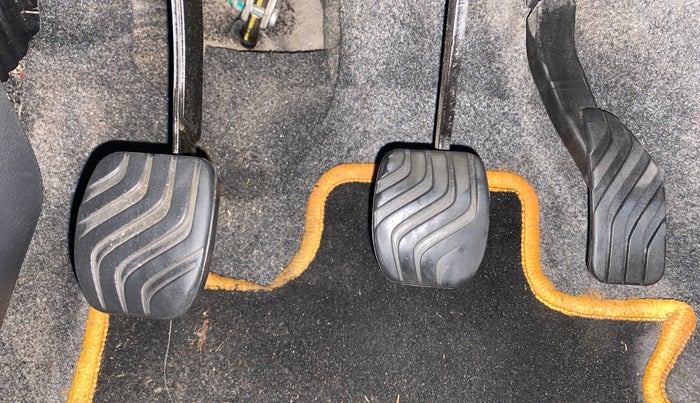 2016 Renault Kwid RXT 1.0, Petrol, Manual, 46,215 km, Pedals