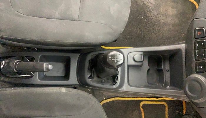 2016 Renault Kwid RXT 1.0, Petrol, Manual, 46,215 km, Gear Lever