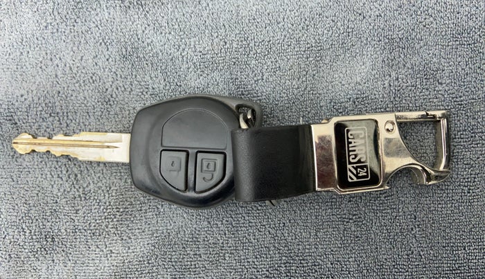 2015 Maruti Swift VDI ABS, Diesel, Manual, 53,364 km, Key Close-up