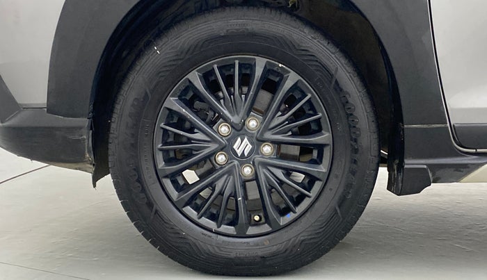 2019 Maruti XL6 ALPHA SHVS  MT, Petrol, Manual, 27,744 km, Left Front Wheel