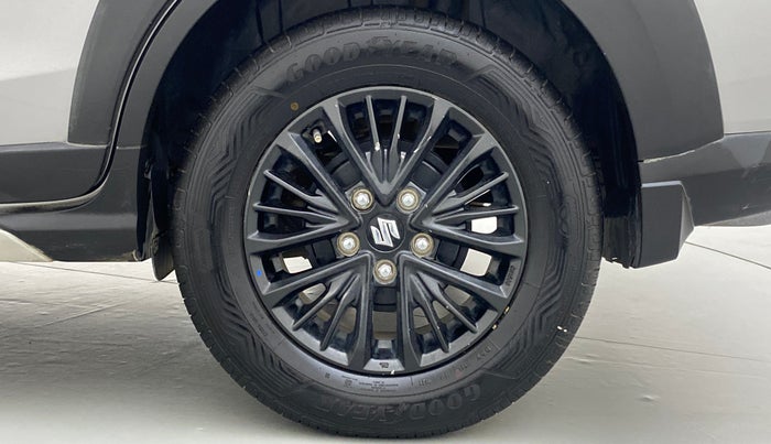 2019 Maruti XL6 ALPHA SHVS  MT, Petrol, Manual, 27,744 km, Left Rear Wheel