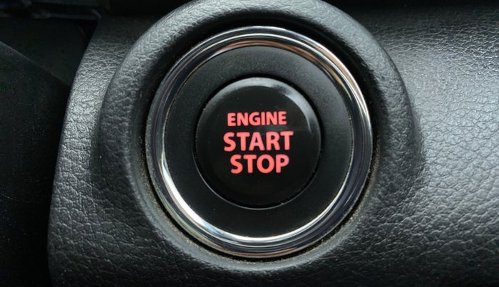 2019 Maruti XL6 ALPHA SHVS  MT, Petrol, Manual, 27,744 km, Keyless Start/ Stop Button