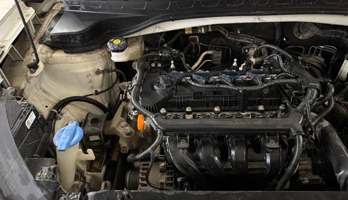 2021 KIA SONET HTK PLUS 1.2, Petrol, Manual, 40,140 km, Engine View - Right