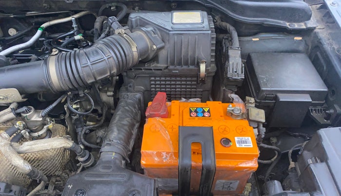 2023 Mahindra XUV300 W8 (O) 1.5 DIESEL, Diesel, Manual, 68,434 km, Engine View - Left