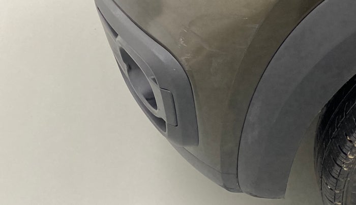 2017 Renault Kwid CLIMBER 1.0 AT, Petrol, Automatic, 11,146 km, Front bumper - Minor scratches