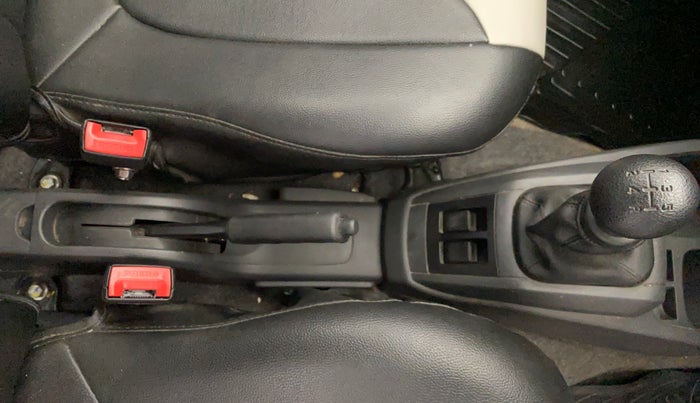 2019 Maruti Alto LXI, Petrol, Manual, 4,137 km, Gear Lever