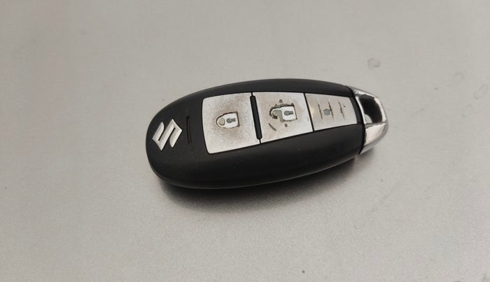 2015 Maruti S Cross ZETA 1.6, Diesel, Manual, 1,09,499 km, Key Close Up