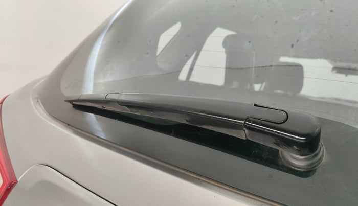 2015 Maruti S Cross ZETA 1.6, Diesel, Manual, 1,09,499 km, Rear Wiper