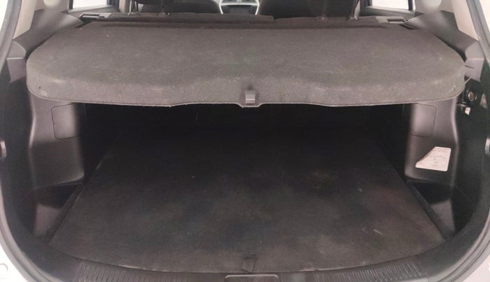 2015 Maruti S Cross ZETA 1.6, Diesel, Manual, 1,09,499 km, Boot Inside