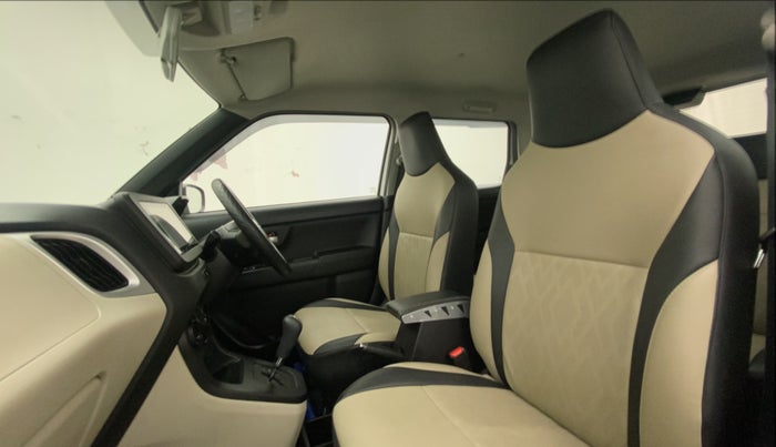 2021 Maruti New Wagon-R ZXI 1.2 AMT, Petrol, Automatic, 23,662 km, Right Side Front Door Cabin