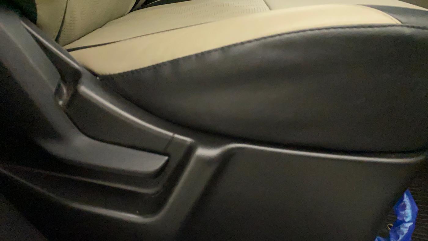 2021 Maruti New Wagon-R ZXI 1.2 AMT, Petrol, Automatic, 23,662 km, Driver Side Adjustment Panel