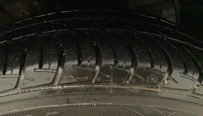 2021 Maruti New Wagon-R ZXI 1.2 AMT, Petrol, Automatic, 23,662 km, Left Rear Tyre Tread