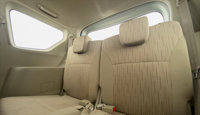 2019 Maruti Ertiga ZXI Plus SHVS, Petrol, Manual, 28,363 km, Third Seat Row ( optional )