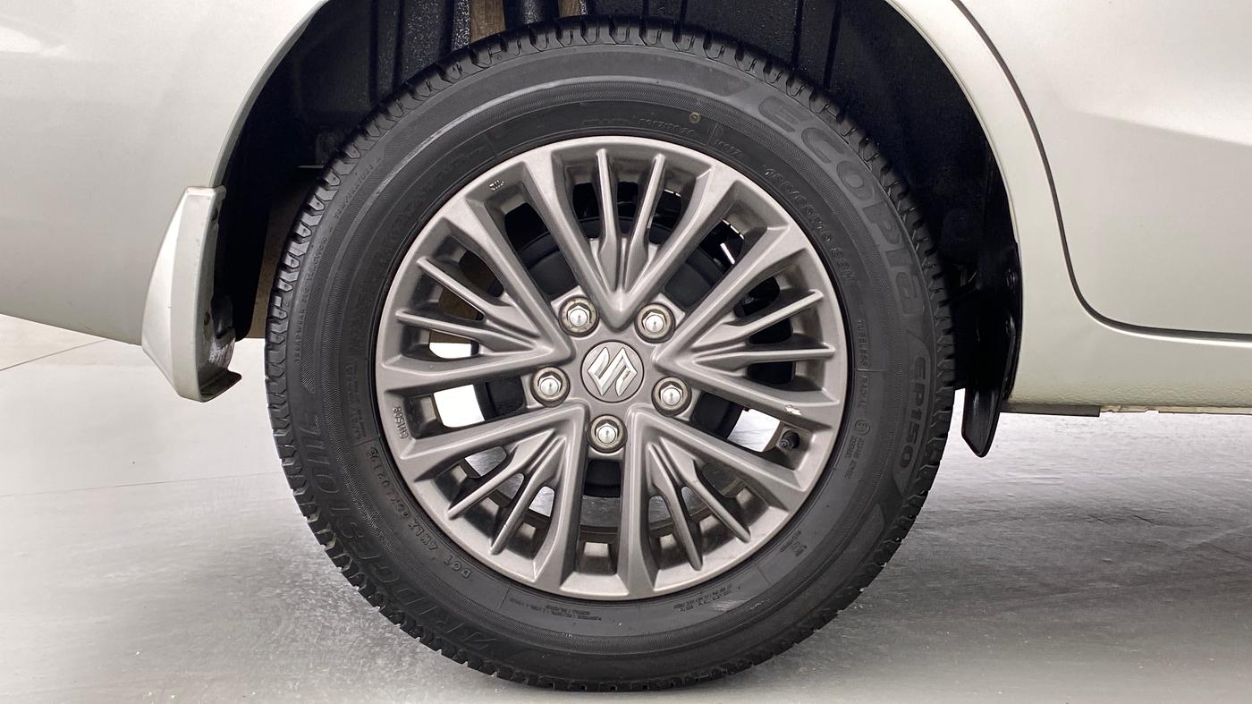 2019 Maruti Ertiga ZXI Plus SHVS, Petrol, Manual, 28,363 km, Right Rear Wheel