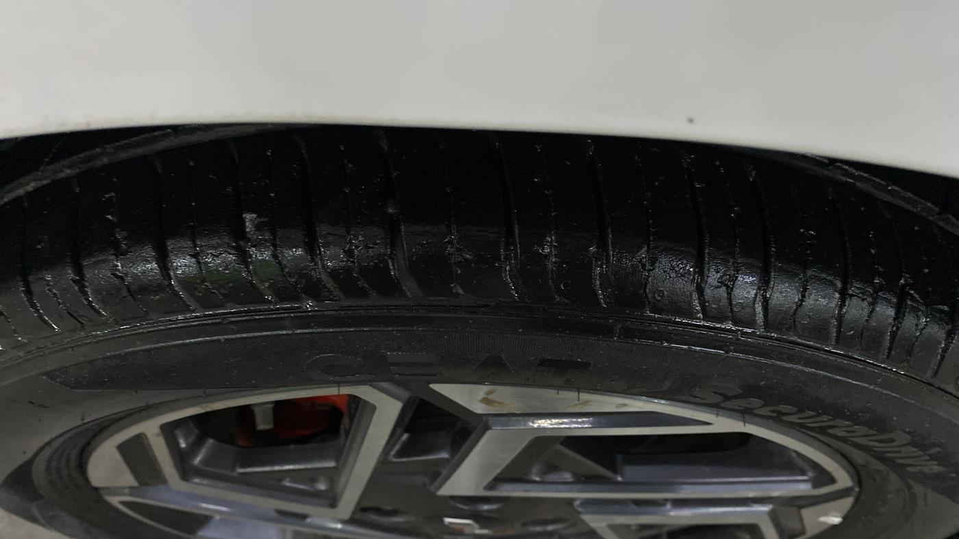 2023 Hyundai NEW I20 N LINE N8 1.0 TURBO DCT, Petrol, Automatic, 11,589 km, Left Front Tyre Tread