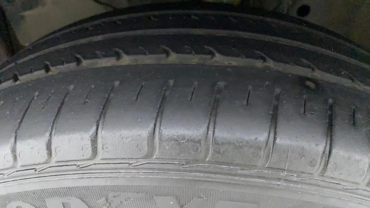 2021 Honda City 1.5L I-VTEC V MT 4TH GEN, Petrol, Manual, 27,377 km, Left Front Tyre Tread