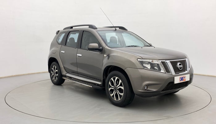 2015 Nissan Terrano XL D PLUS, Diesel, Manual, 1,15,925 km, Right Front Diagonal