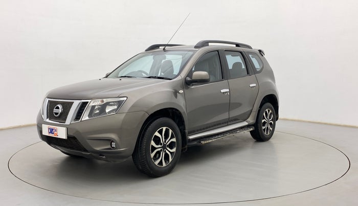 2015 Nissan Terrano XL D PLUS, Diesel, Manual, 1,15,925 km, Left Front Diagonal